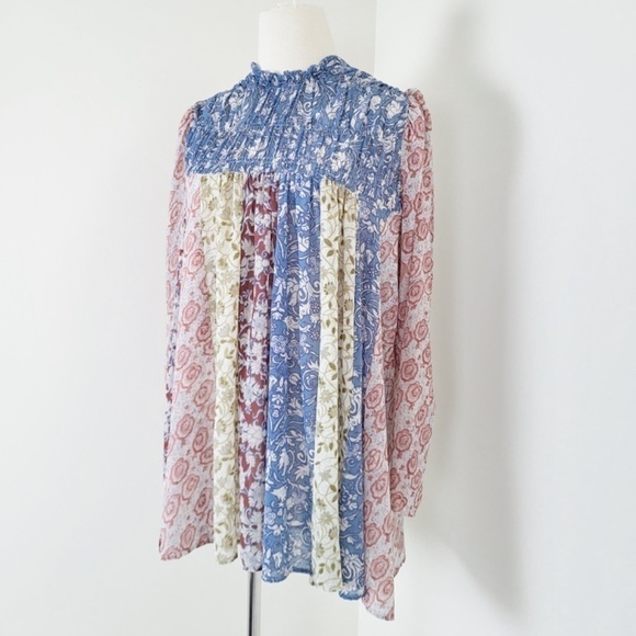 Free People Merrie Mix Floral Print Smocked Chiffon Tunic Rouched Blouse Lilac - Picture 4 of 16